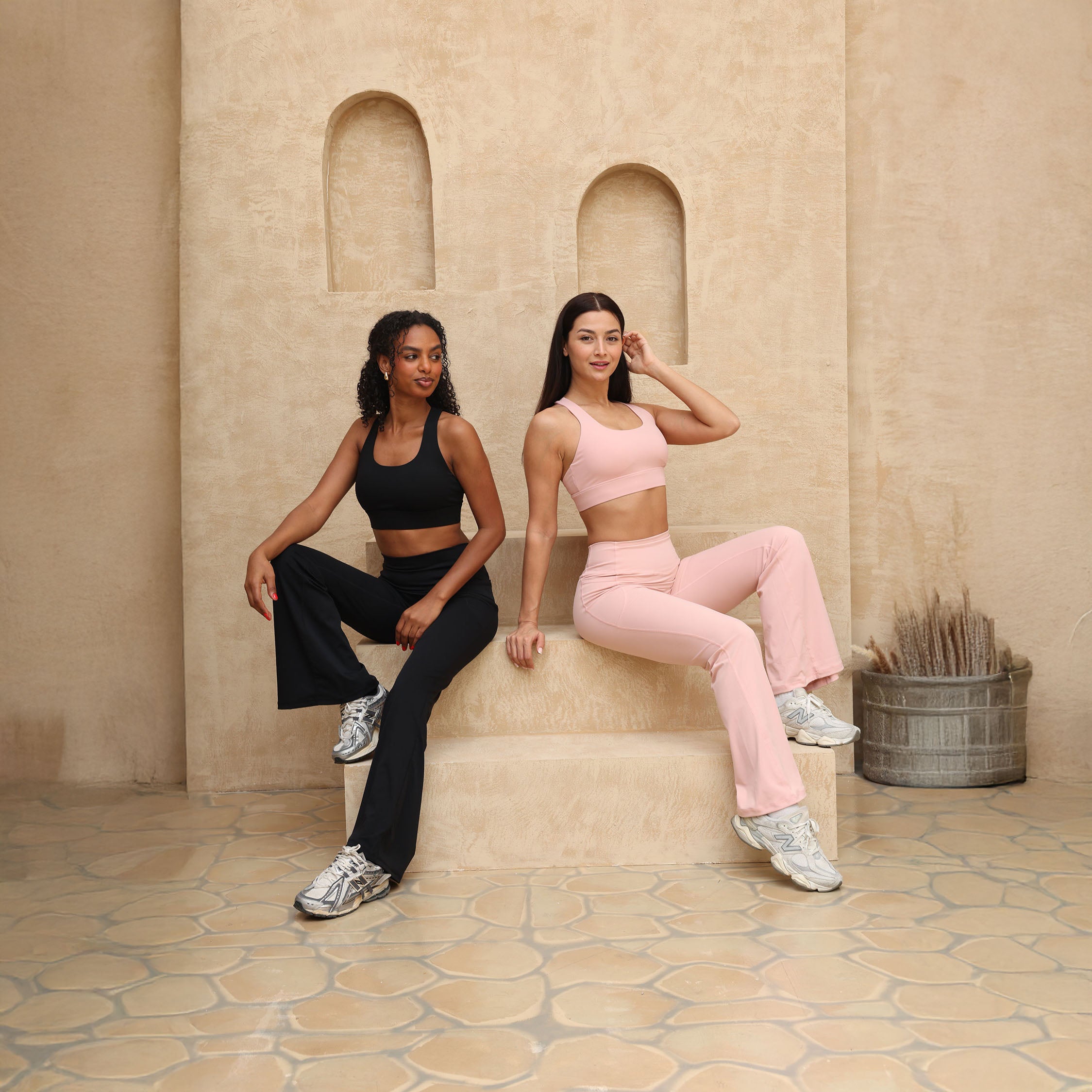 Women’s High-Waisted Flare Leggings With Pockets – Sculpt Fit